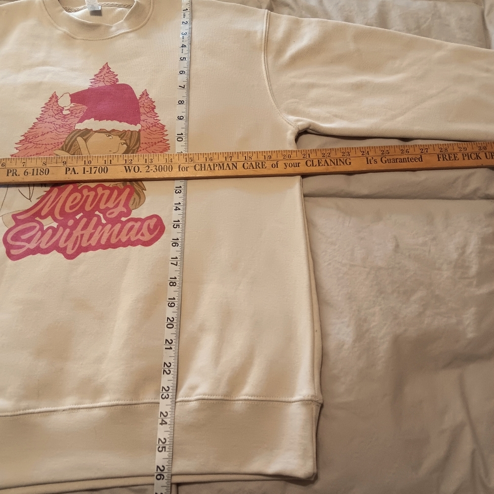 Merry Swiftmas! sweatshirt from Etsy - Picture 3 of 8